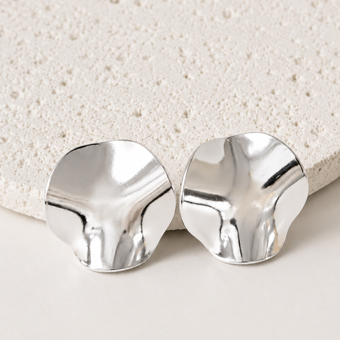 Aretes Acero Inoxidable plateado con forma de pétalo delgado ondulado
