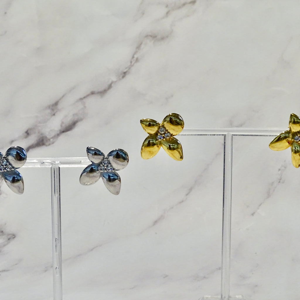 Aretes Acero Inoxidable Flor con Piedras