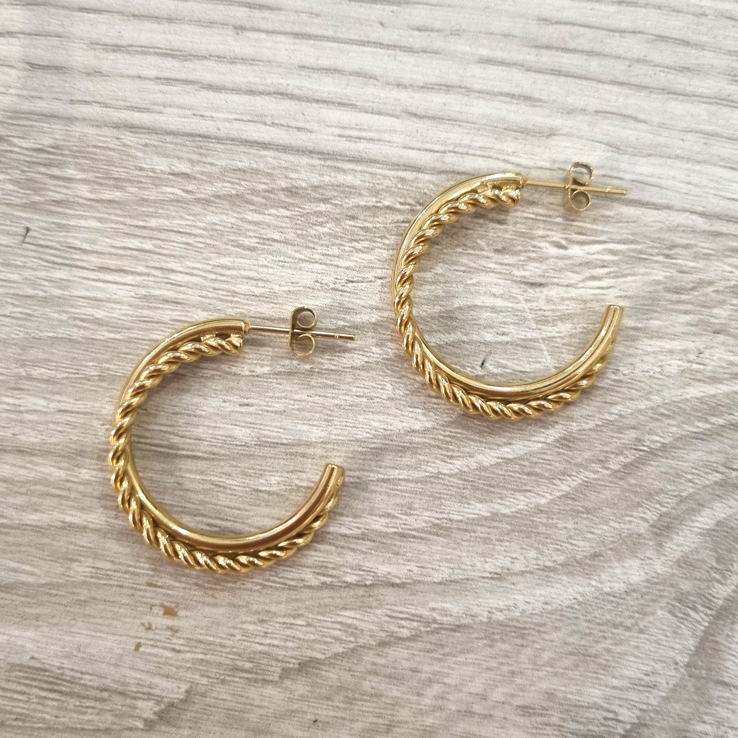 Arracadas Acero Inoxidable Doble Trocida Cruzada