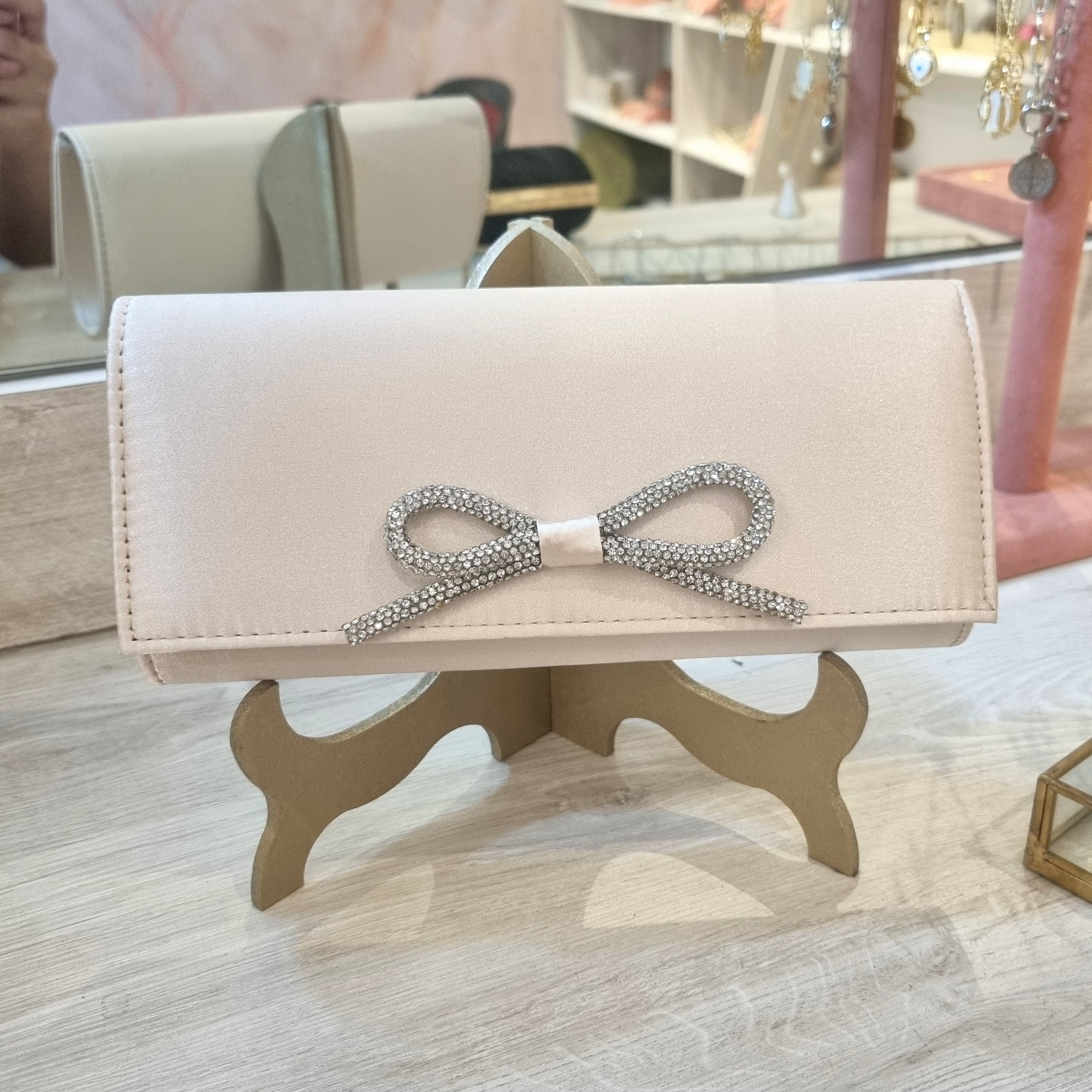 Bolsa Beige con Moño