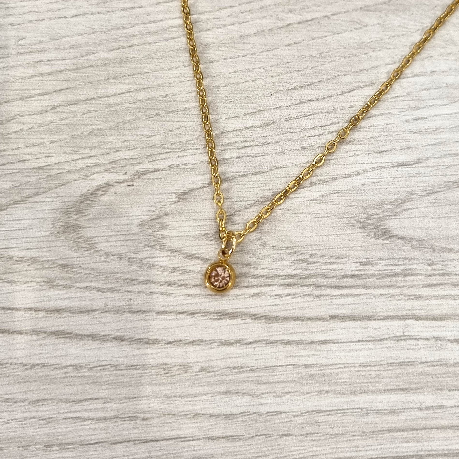 Collar Acero Inoxidable Bolita Rosa