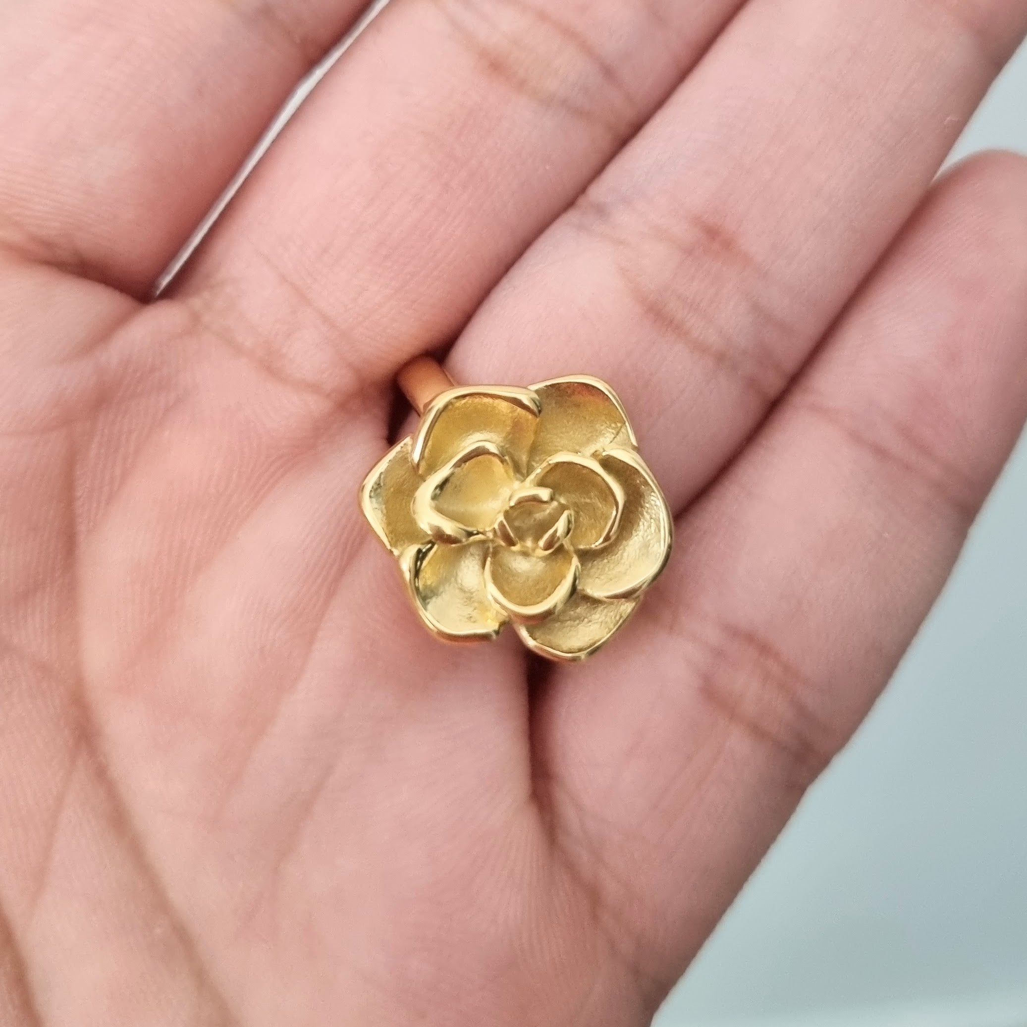 RD1261A Anillo Acero Inoxidable Ajustable Flor Chica