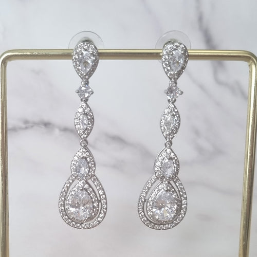 Aretes Violet