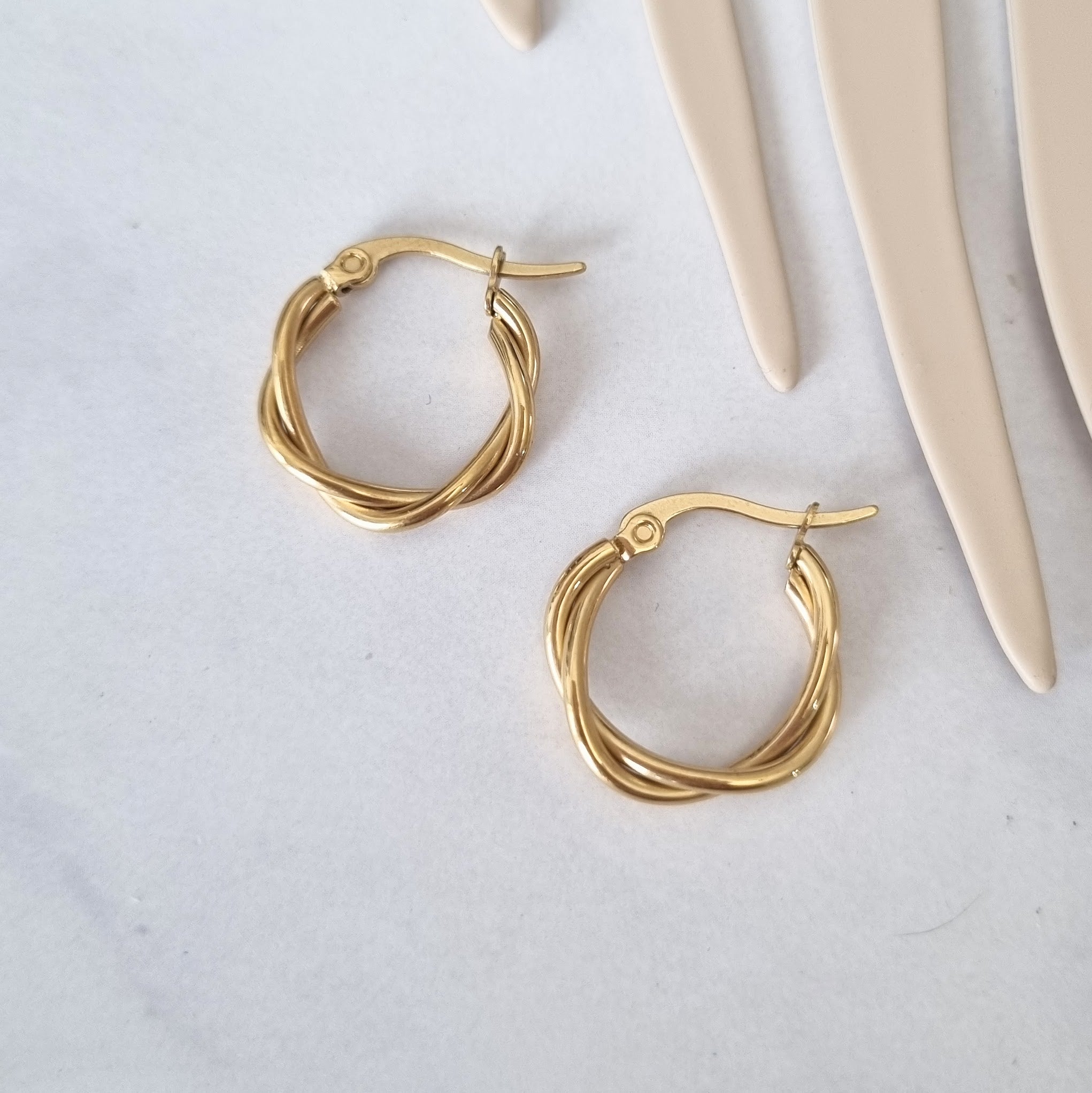 Arracadas Acero Inoxidable Chicas Torcidas