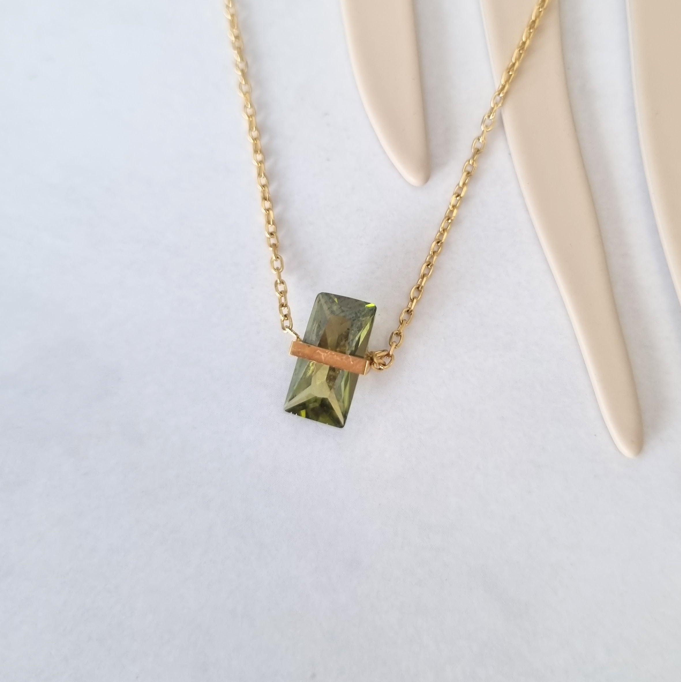 Collar Acero Inoxidable Bagguette Verde