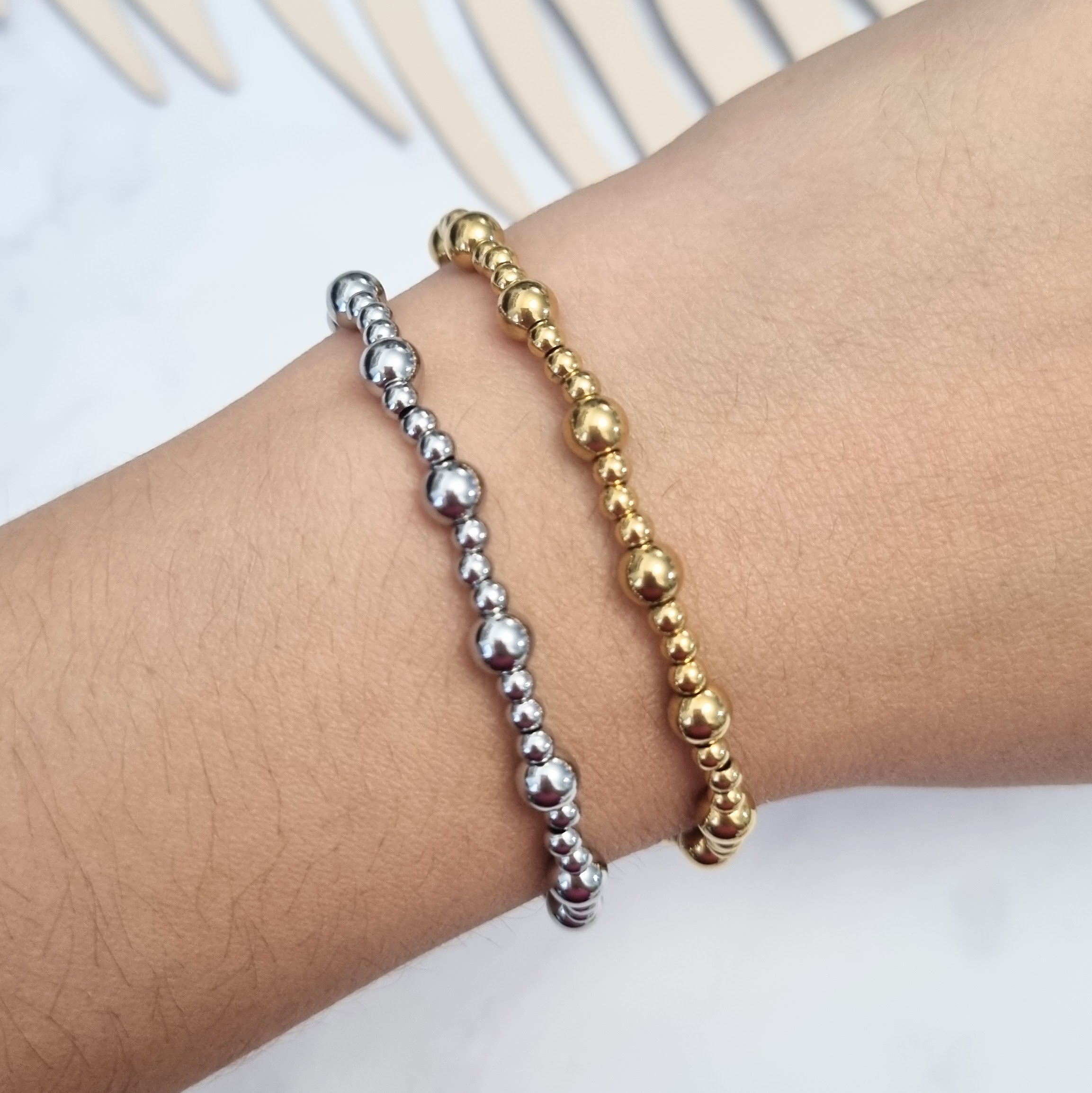 Pulsera Acero Inoxidable Bolitas Dos Tamaños