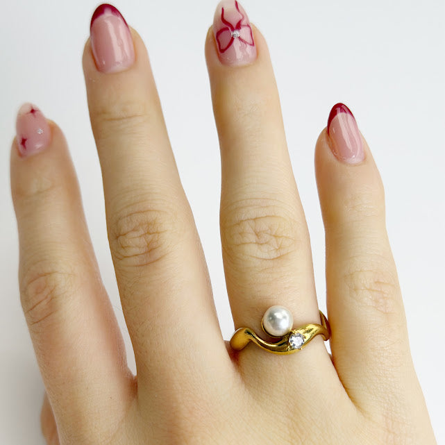 Anillo Acero Inoxidable Ondas 1 Perla y Cristal