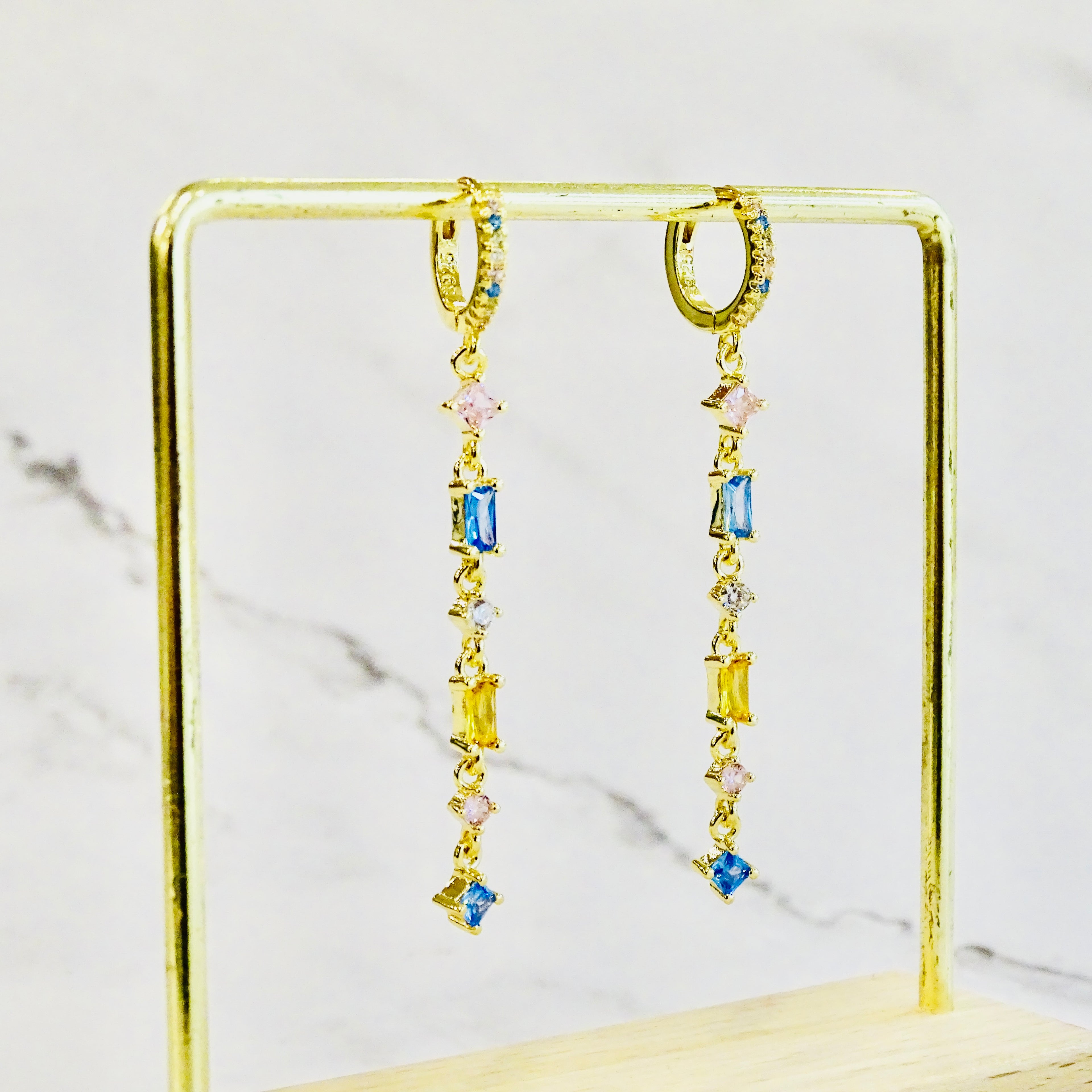 Huggies Plata .925 con Chapa de Oro Largos Colores