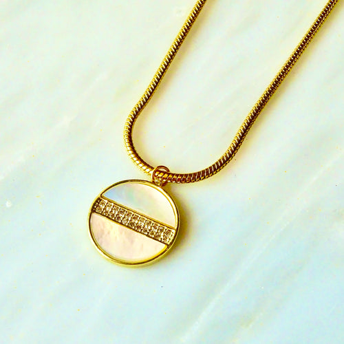 Collar Acero Inoxidable con Chapa de Oro Círculo