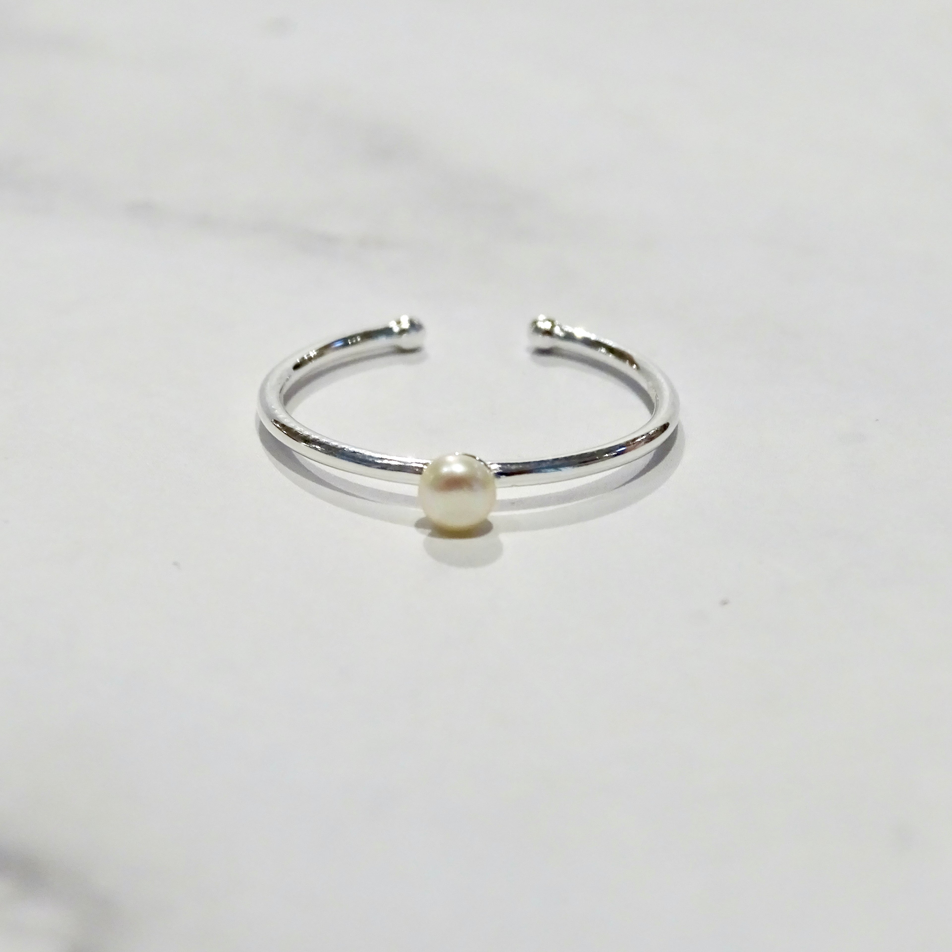 Anillo Acero Inoxidable Skinny con Perla