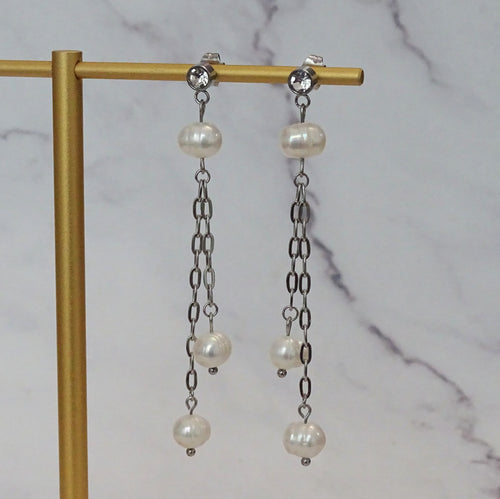 Aretes Acero Inoxidable con 3 Perlas