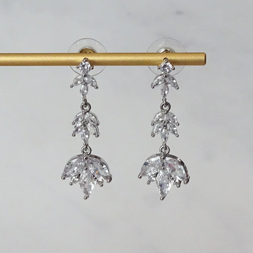 Aretes Naomi Plateados