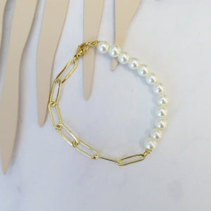 Pulsera Chapa de Oro Perla Cristal con Clip Plano