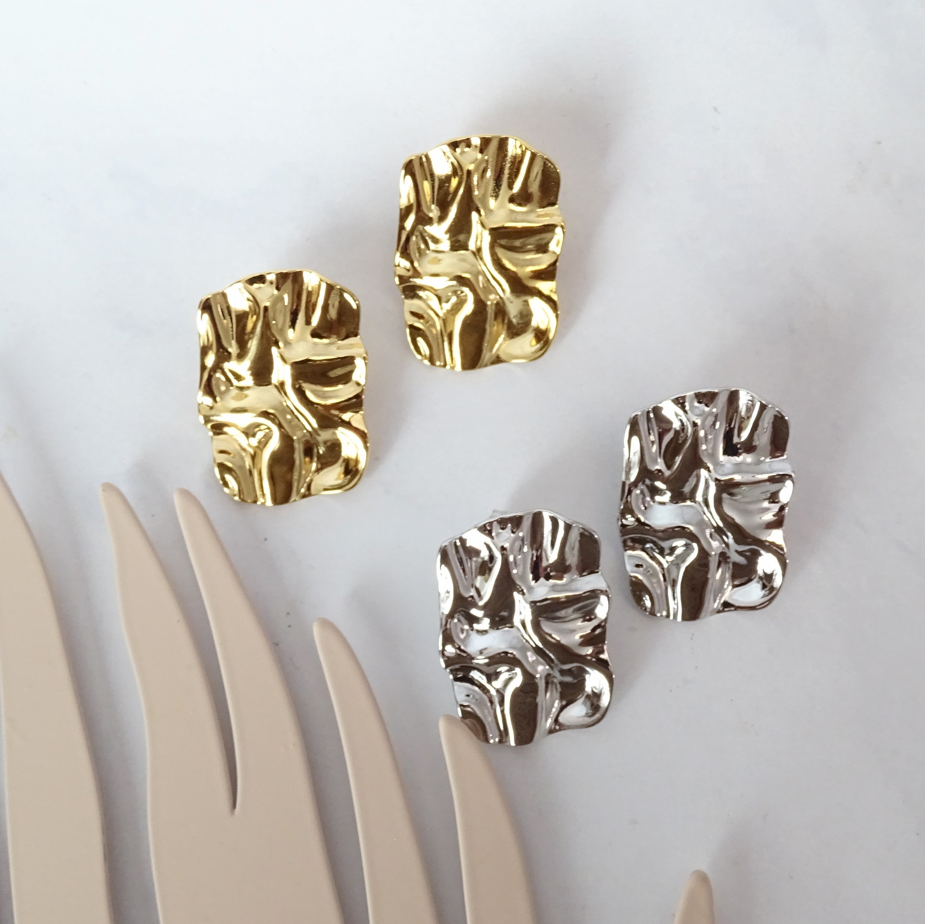 Aretes Acero Inoxidable Rectangulo Arrugado