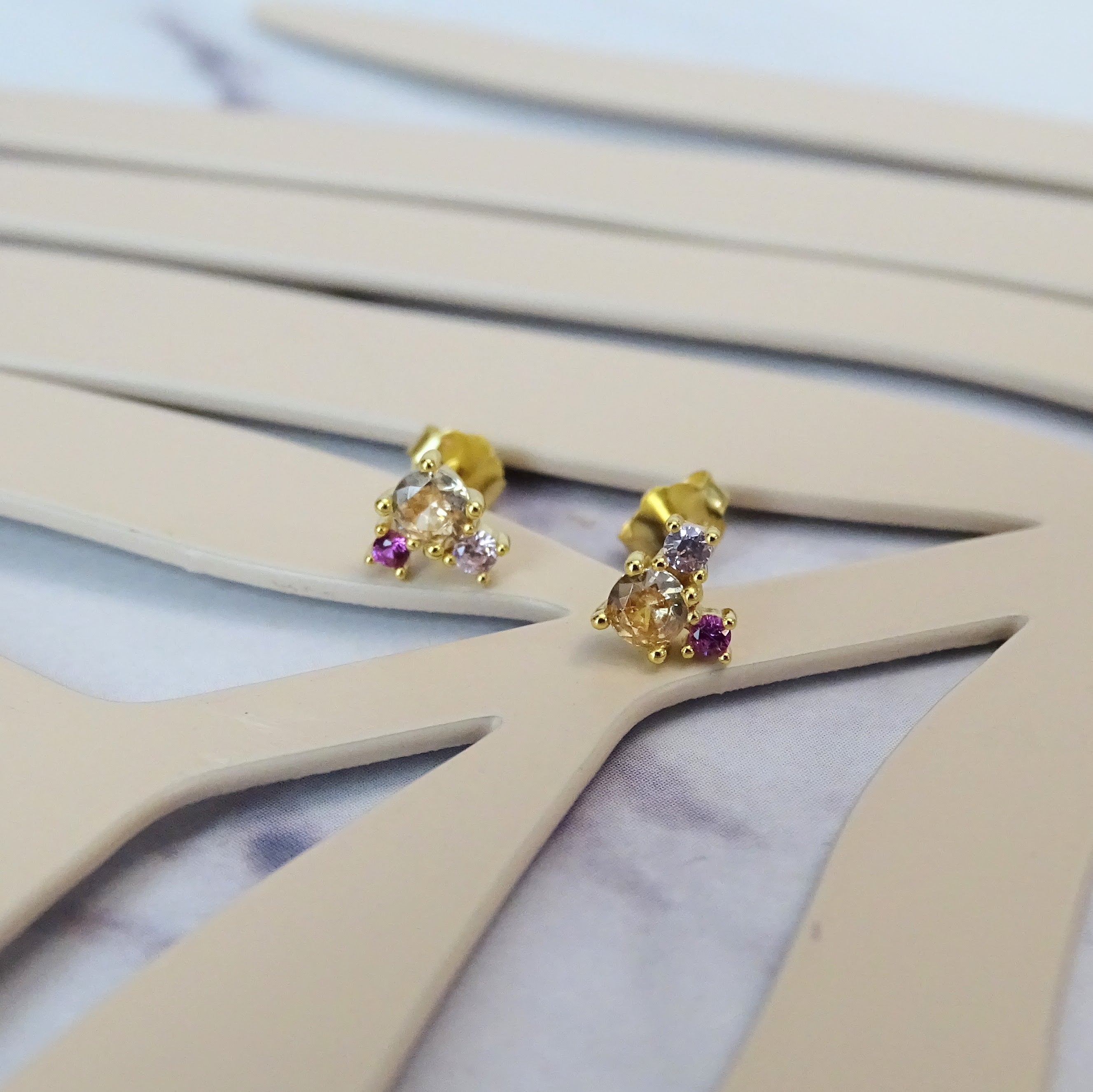 Aretes Plata 925 con Chapa de Oro con Rosa Mini