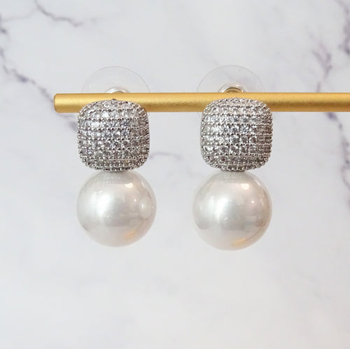 Aretes Rodio Cuadro con Perla