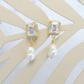 Aretes Chapa de Oro Perla y Stud Baguette