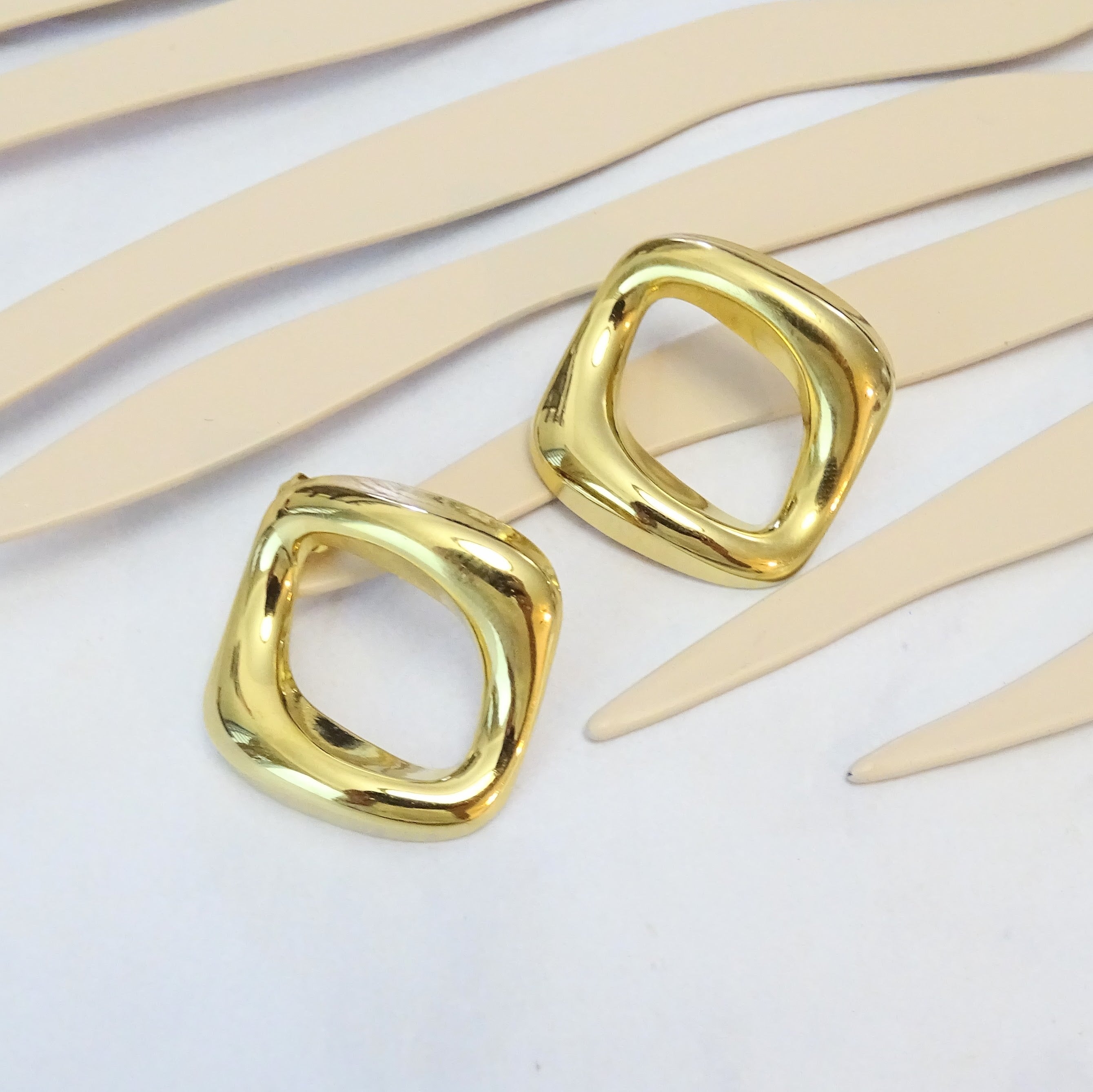 Aretes Acero Inoxidable Cuadro Hueco