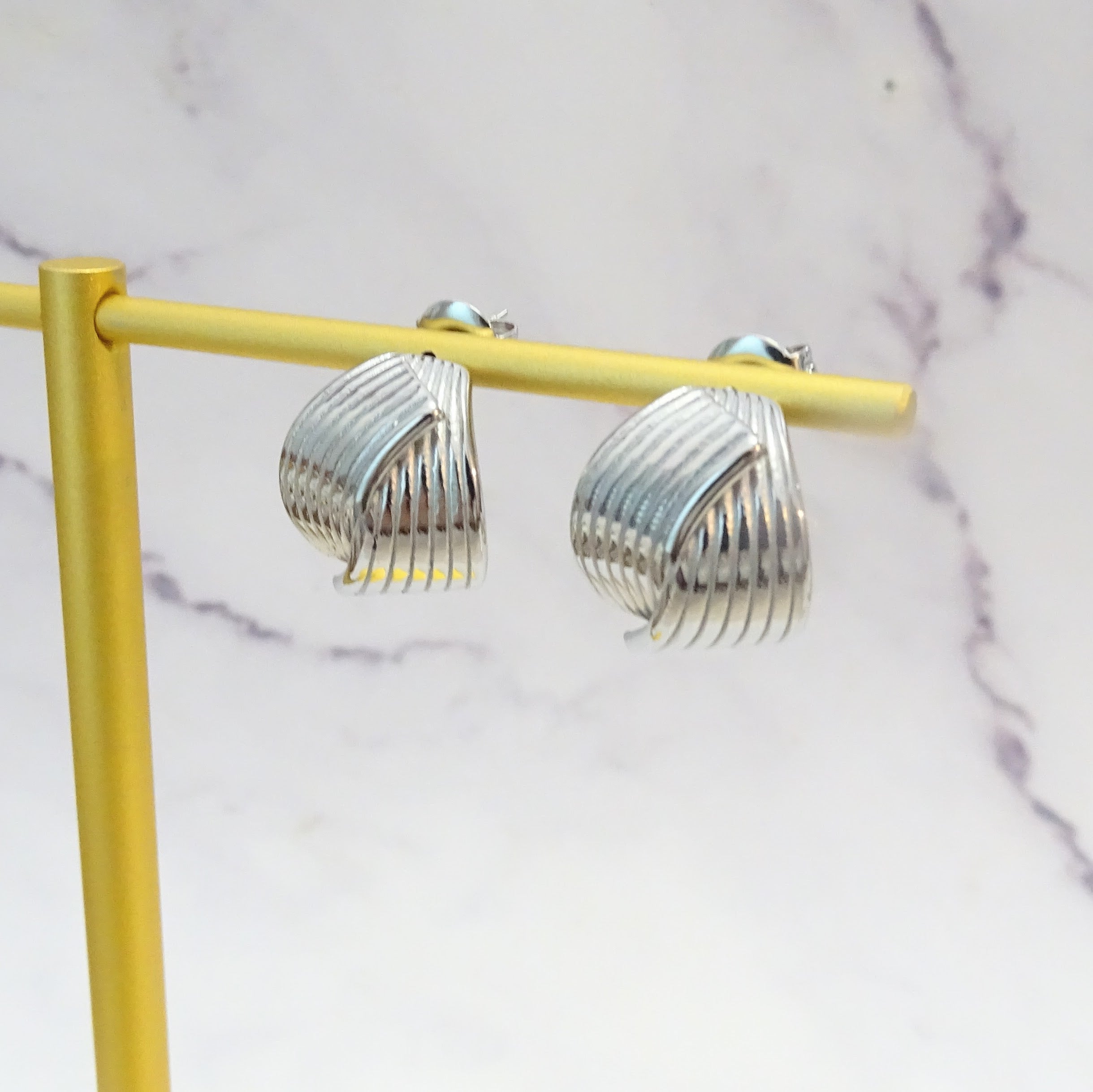 Aretes Acero Inoxidable Nudo Canasta