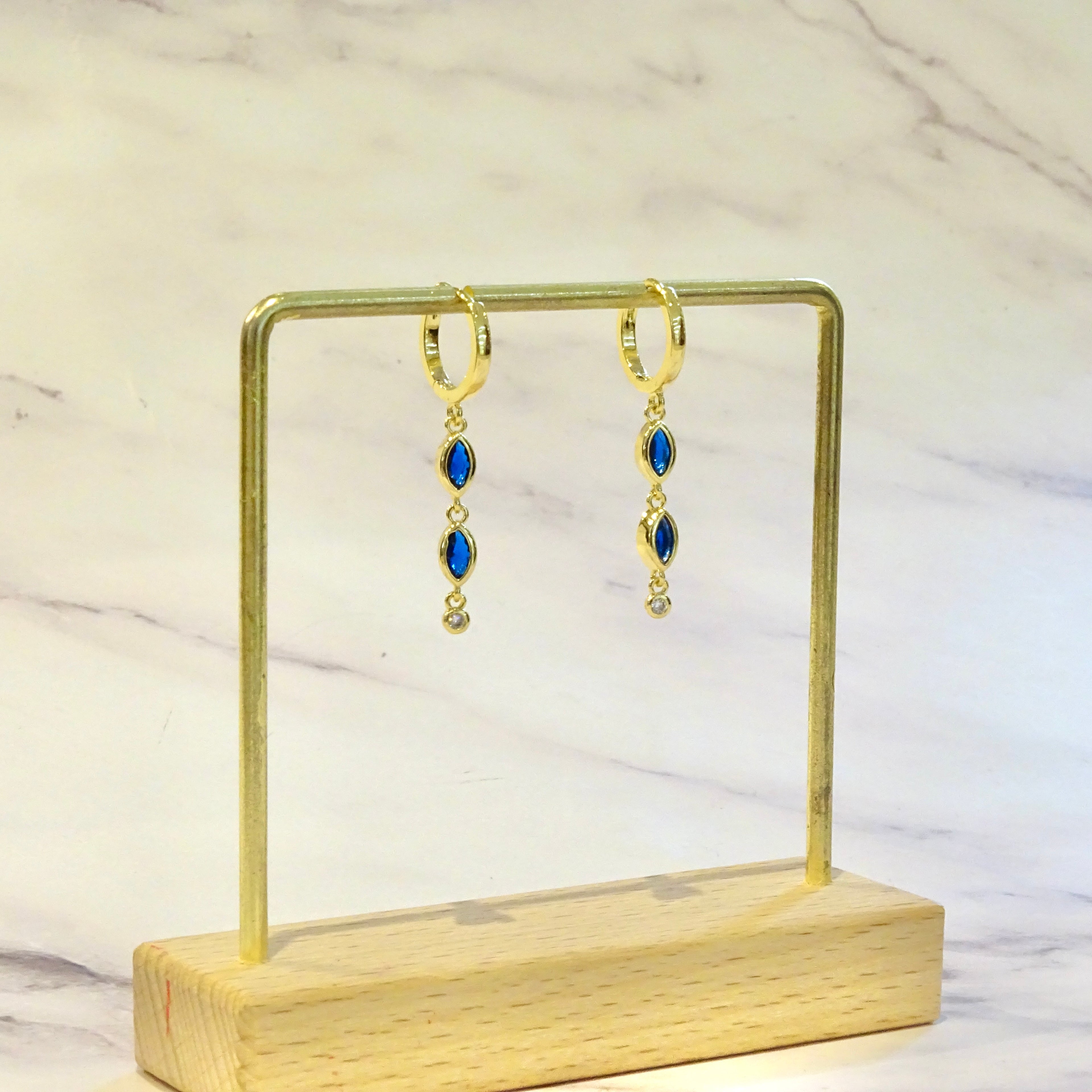 Aretes Plata .925 con Chapa de Oro Doble Piedra Azul