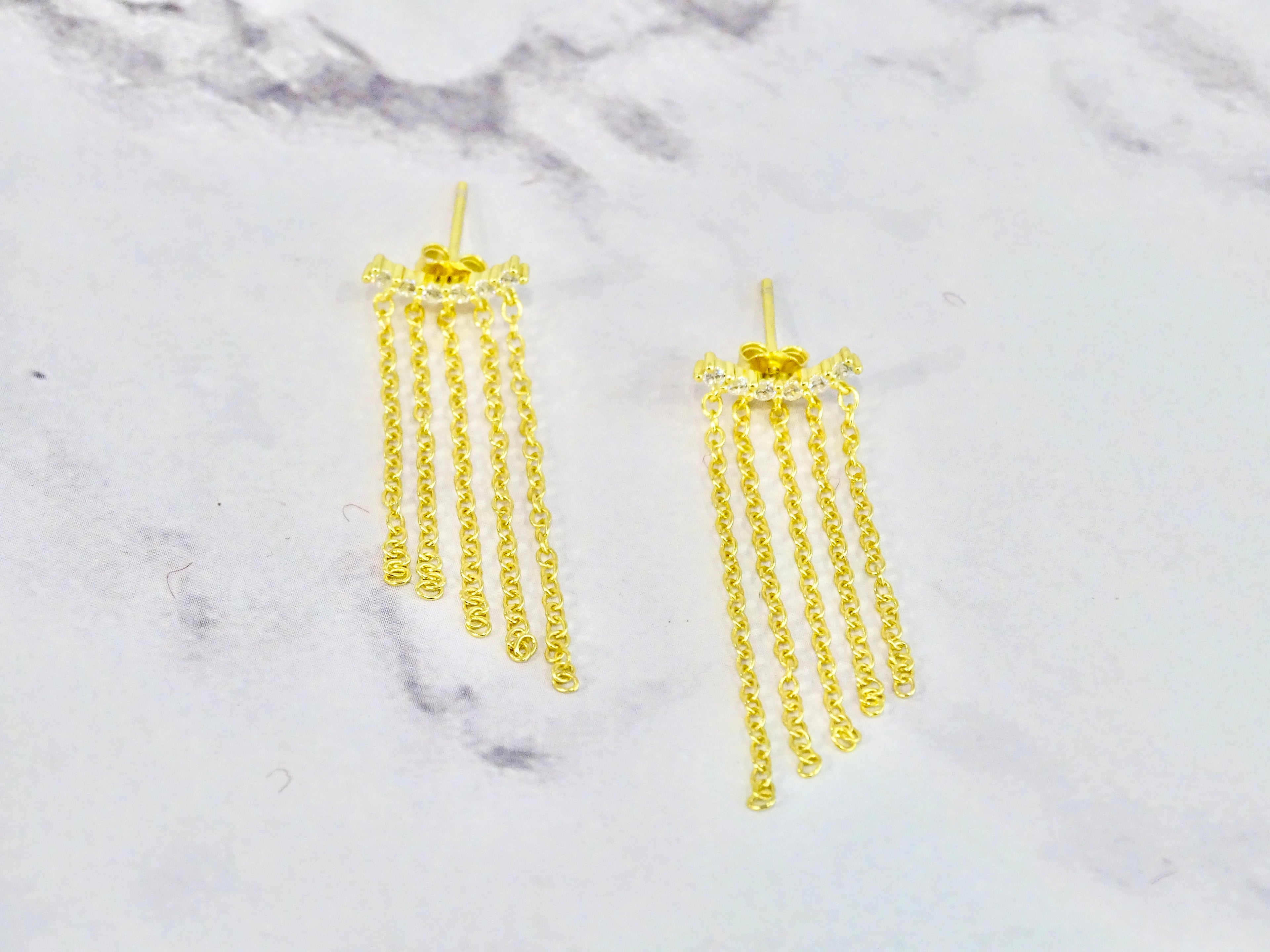 Aretes Plata 925 con Chapa de Oro Zirconias con Cadenas