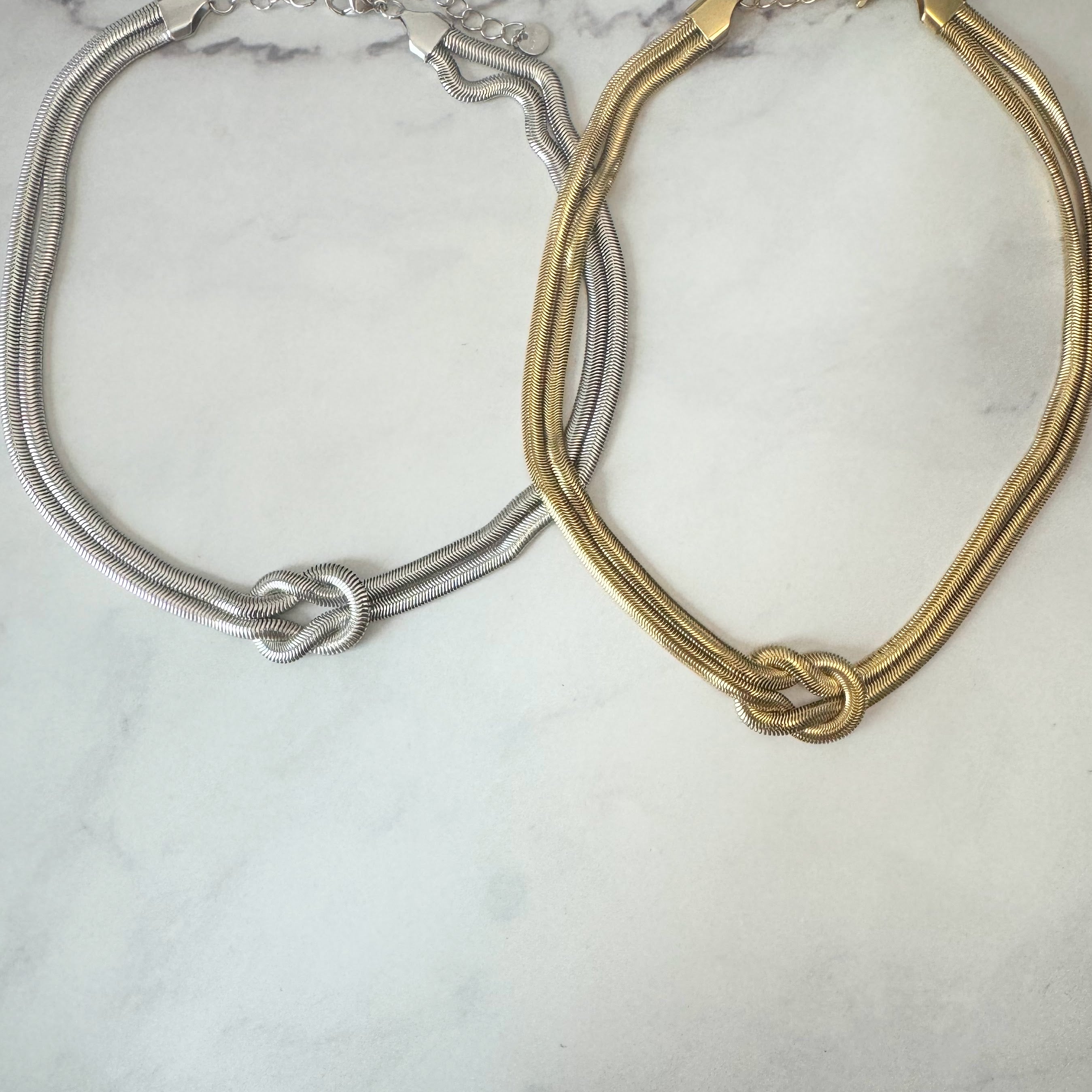 Collar Acero Inoxidable Cruzado Nudo Redondo