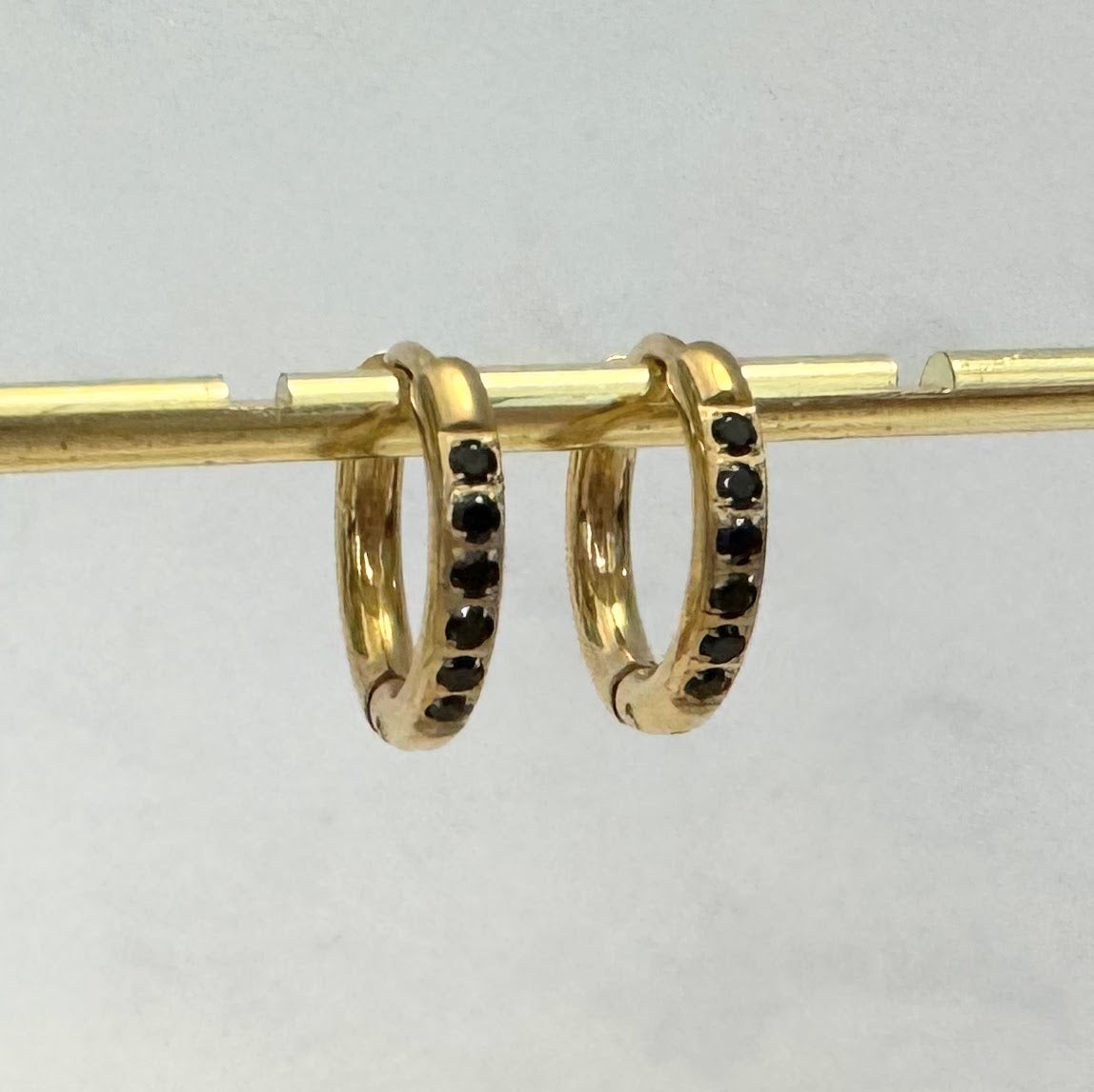 Huggies Acero Inoxidable con Negro