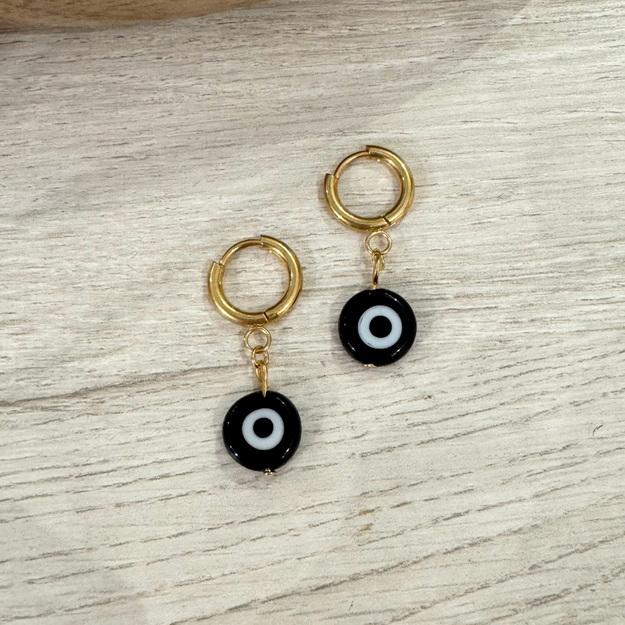 Huggies Acero Inoxidable Ojitos Negros