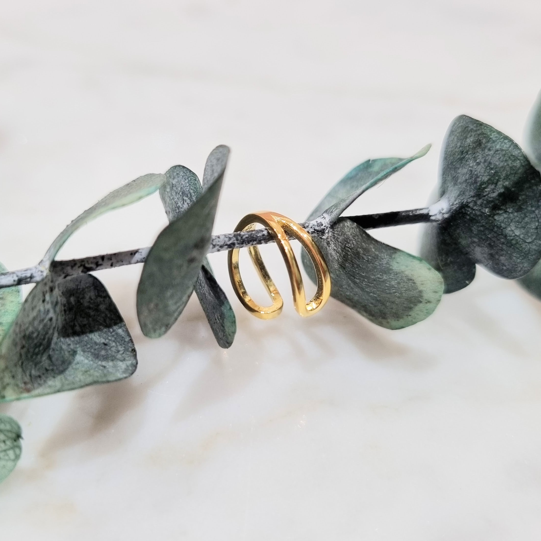 Earcuff Plata .925 Chapado en Oro 18K Cruzado