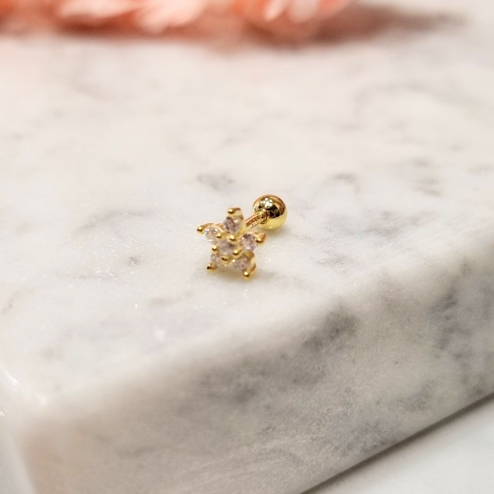 Piercing Plata 925 chapado de Oro 24K Flor