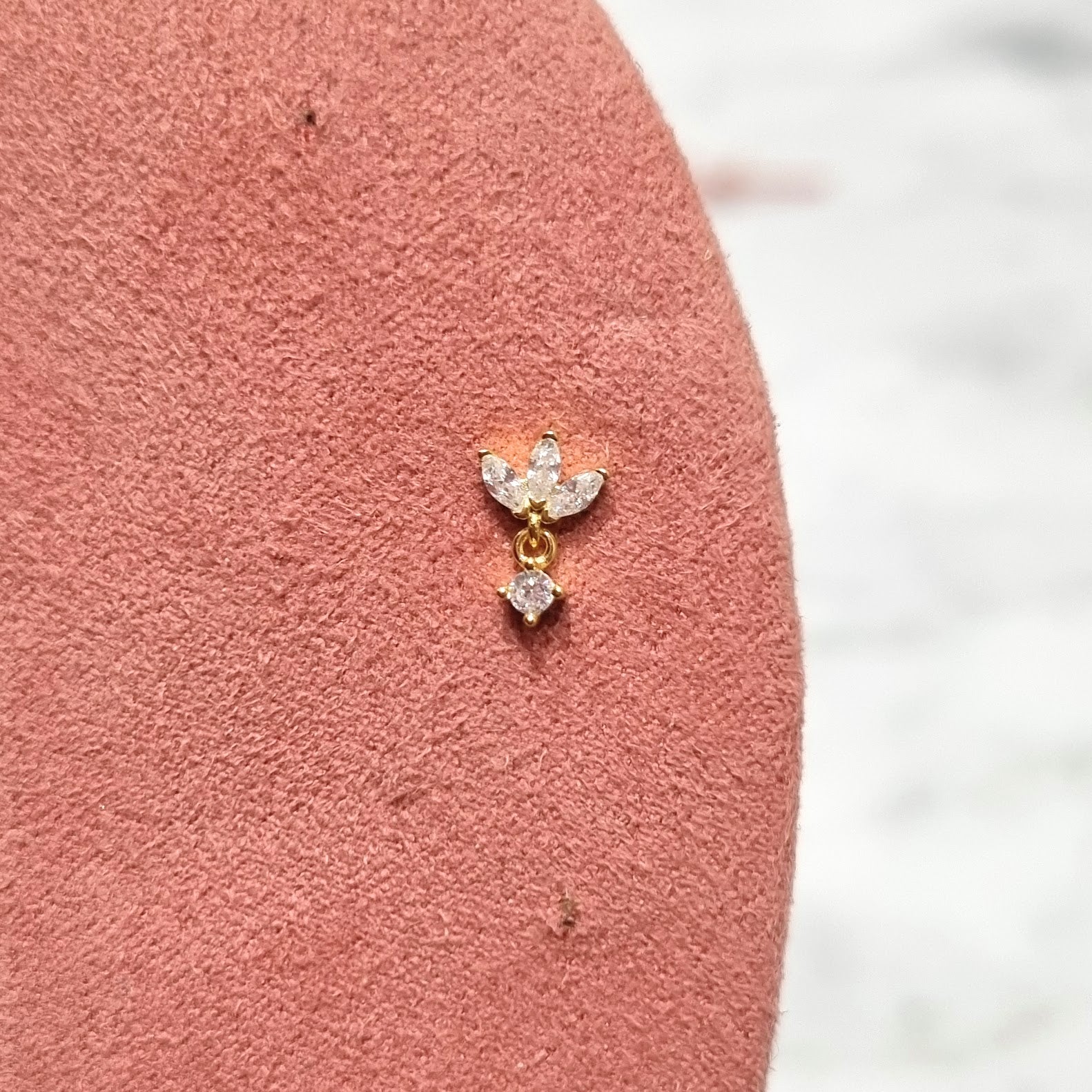 Piercing Plata 925 chapado de Oro 24K 3 Hojitas