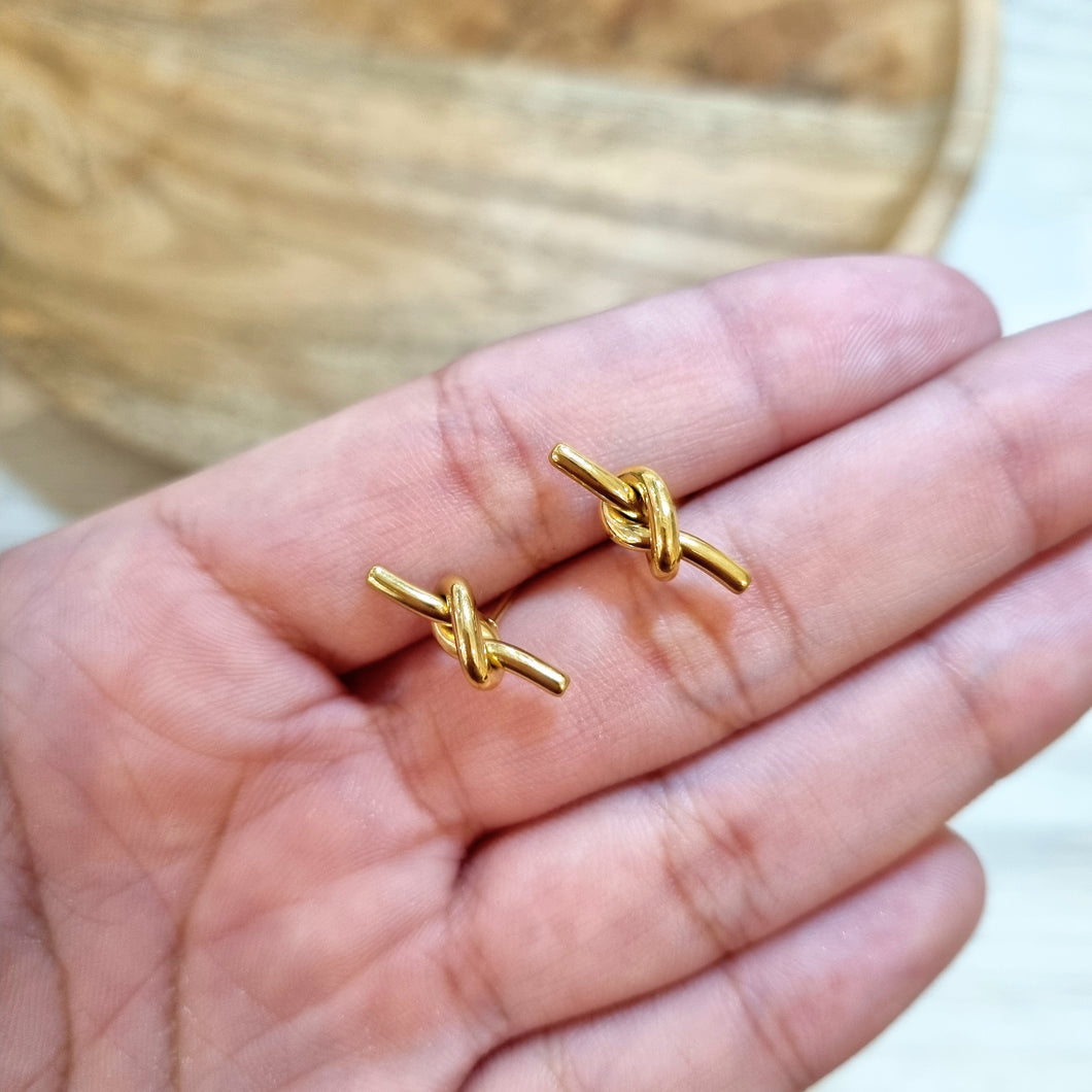 Aretes Acero Inoxidable Nudo