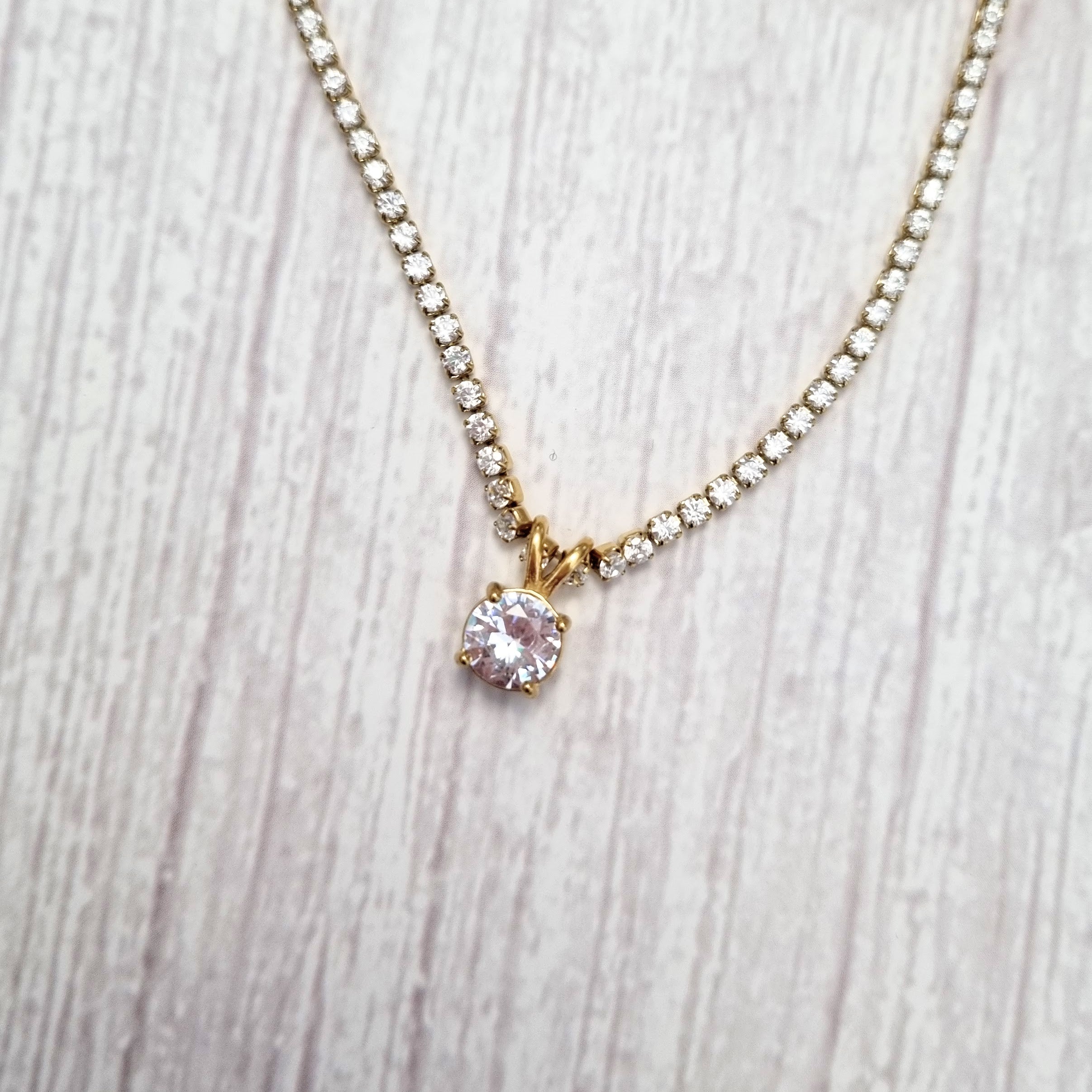 Collar Acero Inoxidable Solitario y Zirc Completa