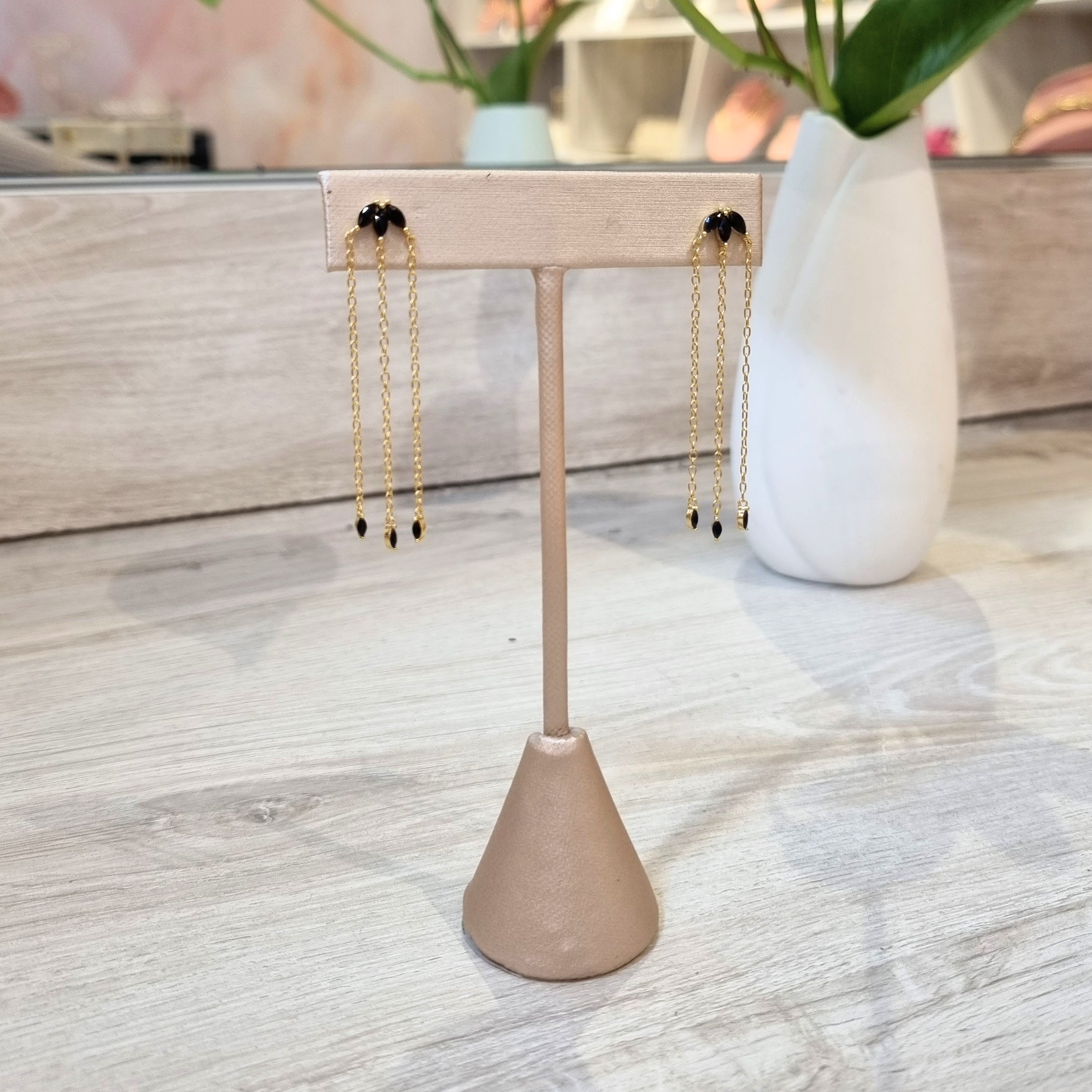 Aretes Plata 925 con Chapa de Oro Cadenas Negros