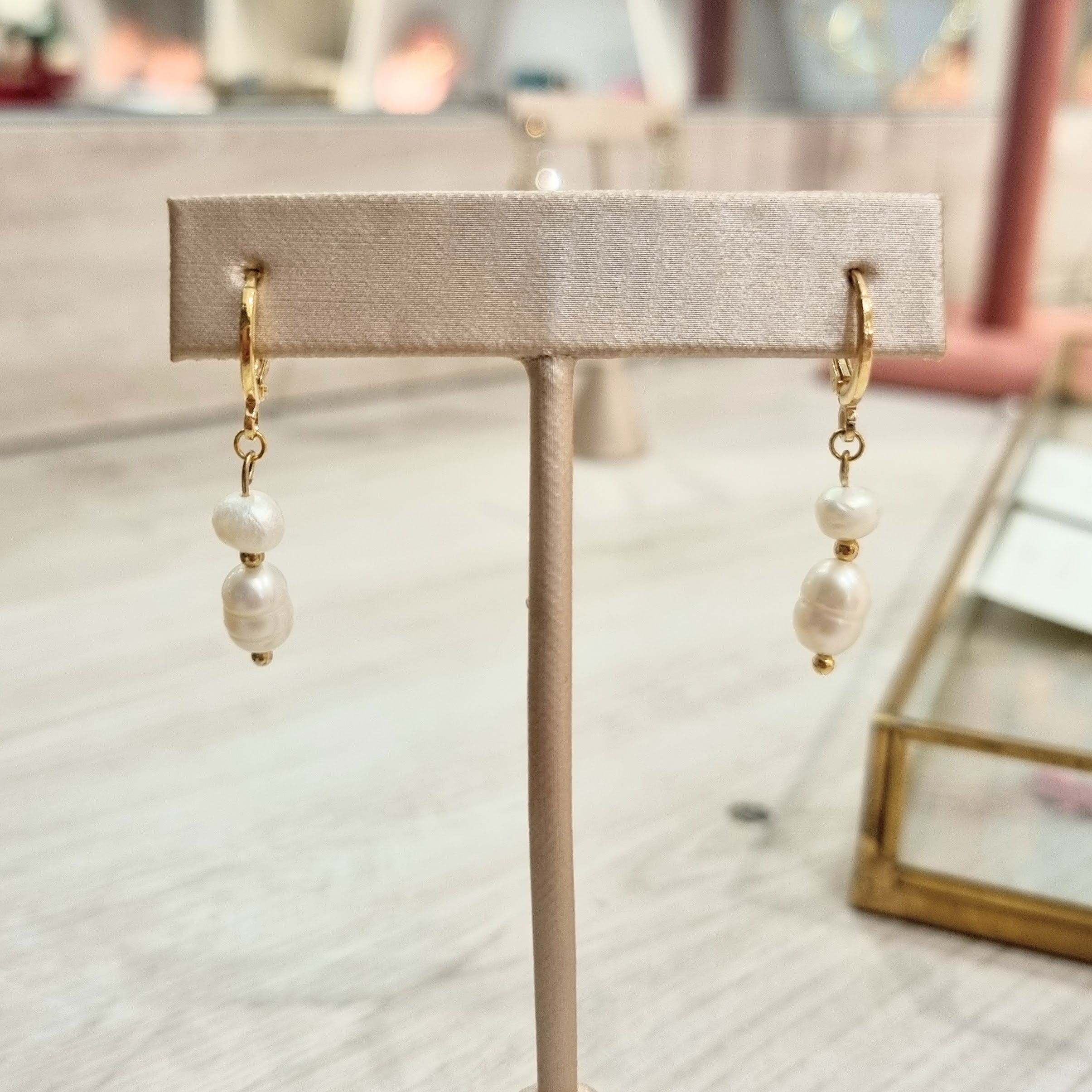 Aretes Chapa de Oro 2 Perlas