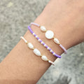 Pulsera de Hilo con Perlas