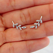 Cargar imagen en el visor de la galería, Aretes Plateados Hojitas Plata .925