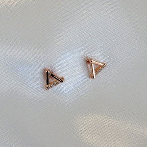 Aretes Oro Rosa Triangulo de Plata .925