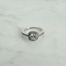 Cargar imagen en el visor de la galería, Anillo Plata .925 Halo