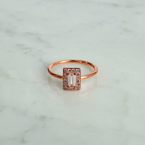 Anillo Rosa Bagguette Chapa de Oro