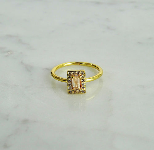 Anillo Dorado Bagguette Chapa de Oro