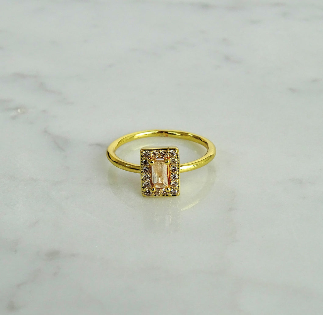 Anillo Dorado Bagguette Chapa de Oro