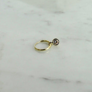 Arete Dorado Oro 10K Zirconia Transparente