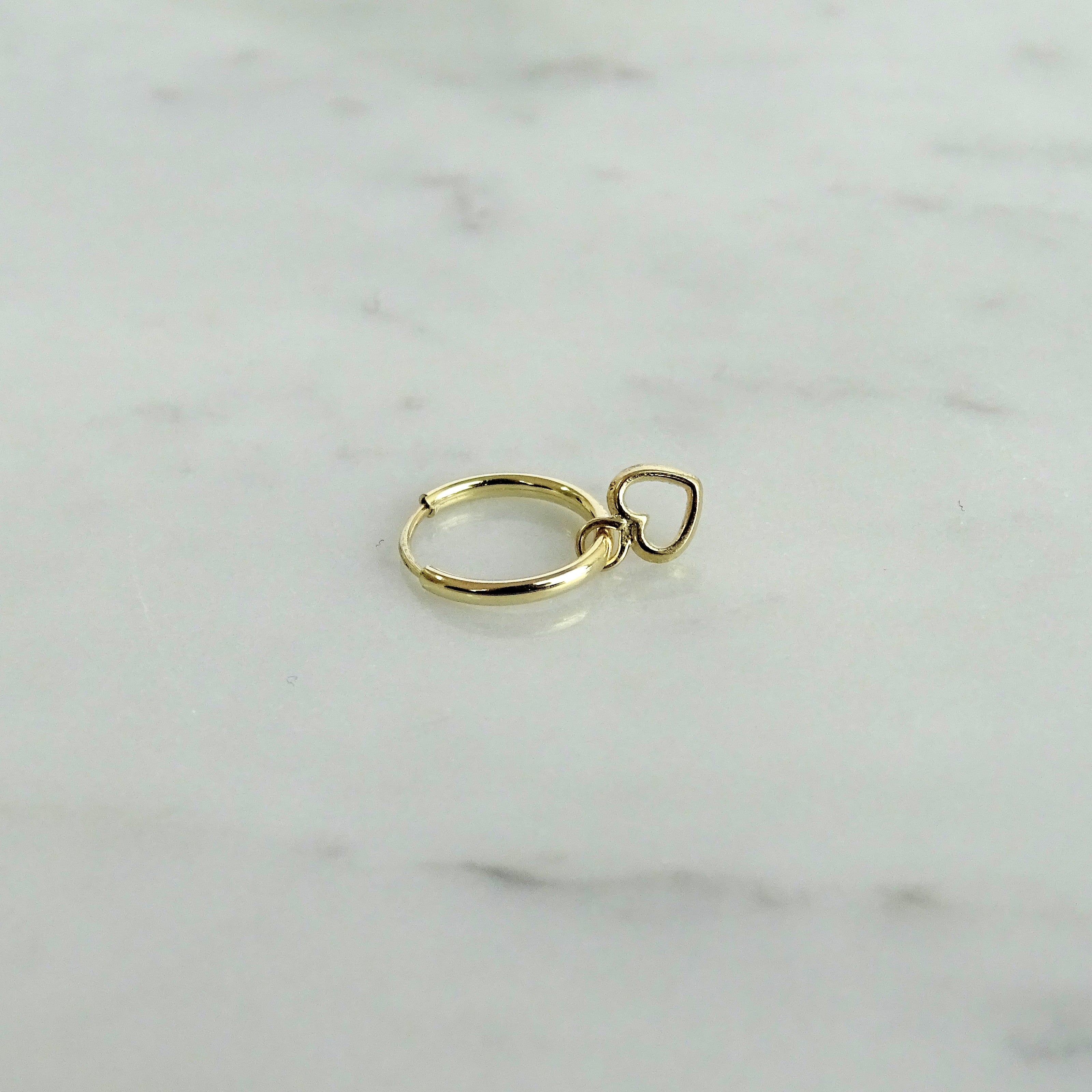 Arete Dorado Oro 10K Corazón