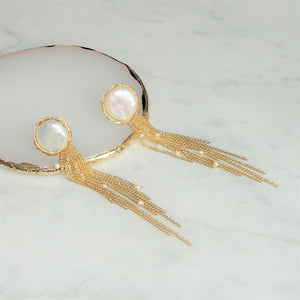 Aretes Dorados con Perla Natural Largos