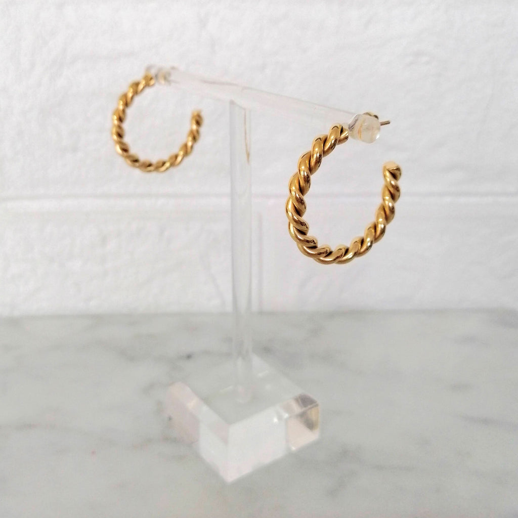 Arracadas doradas de Acero inoxidable Torcidas